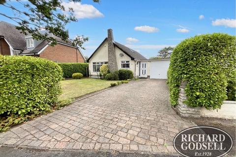 4 bedroom detached house for sale, WEST CHRISTCHURCH