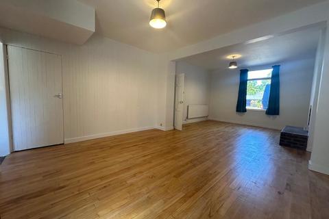 2 bedroom end of terrace house to rent, Church Lane, Cambridge CB2