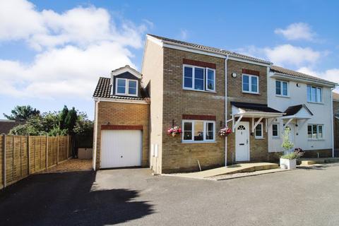 3 bedroom semi-detached house for sale, Larkins Close, Sandy SG19