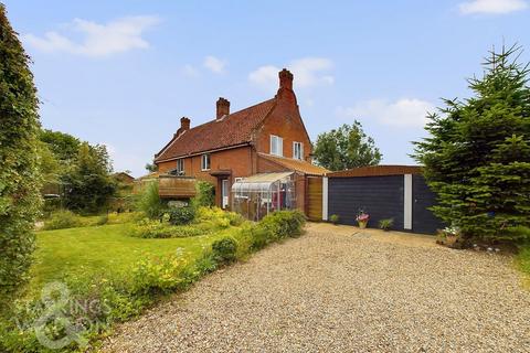 3 bedroom semi-detached house for sale, Heath Road, Hempstead, Norwich