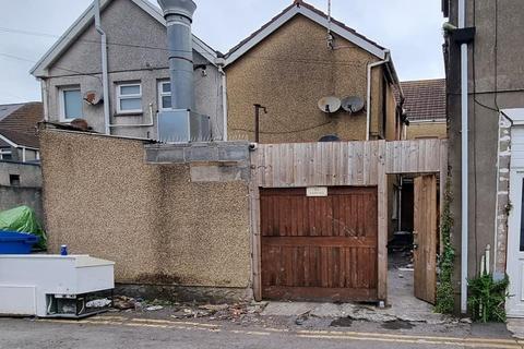 6 bedroom terraced house for sale, Murray Street, ., Llanelli, SA15 1DZ