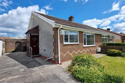 2 bedroom semi-detached bungalow for sale, Longfeild Court, Hirwaun, Aberdare, CF44 9NG