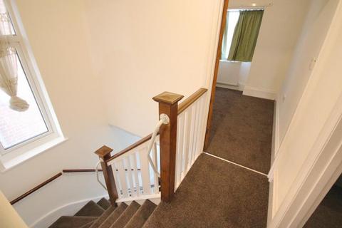 4 bedroom semi-detached house to rent, NEELD CRESCENT, WEMBLEY, MIDDLESEX, HA9 6LW