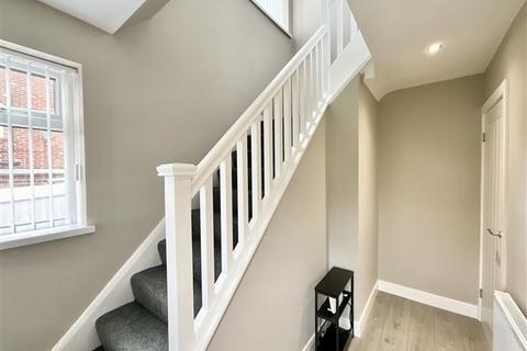 17 Carver Close, Harthill, Sheffield, S26 7XA