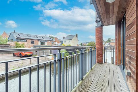 12 Basin Road, Worcester, WR5 3GA