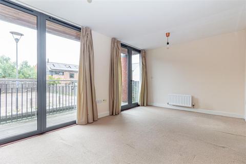 12 Basin Road, Worcester, WR5 3GA