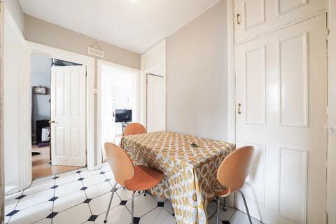 Flat 1, Pemberton Court, 39 Portelet Road, London, E1 4EN