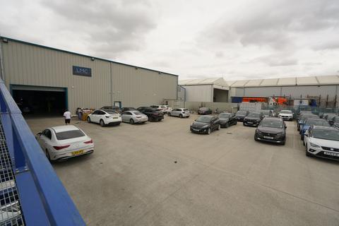 Warehouse to rent, Unit, Oliver Close, Grays