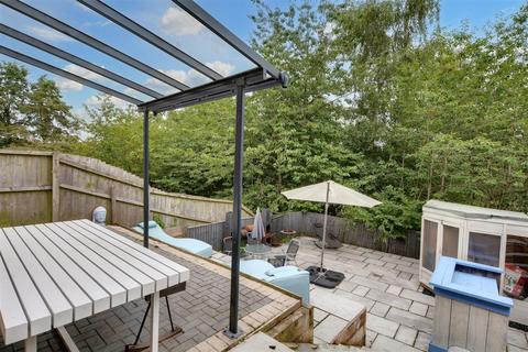 51 Pendle Crescent, Nottingham, NG3 3DU