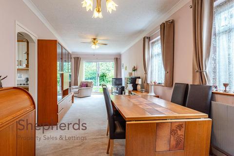 5 Great Meadow, Broxbourne, EN10 6RP