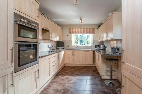 4 bedroom end of terrace house for sale, Lock Close, Stratford-upon-Avon