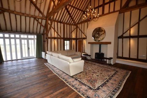 4 bedroom barn conversion to rent, Ickleford, nr Hitchin, Hertfordshire