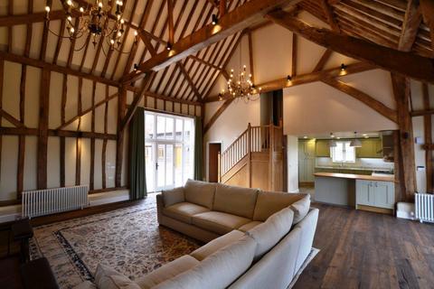 4 bedroom barn conversion to rent, Ickleford, nr Hitchin, Hertfordshire