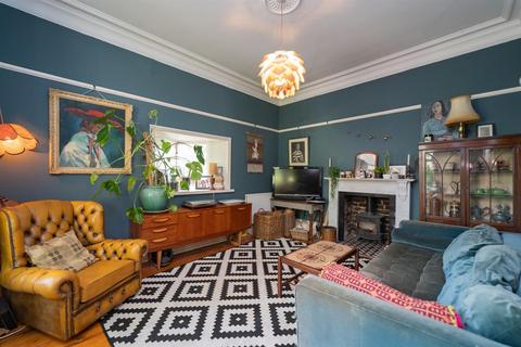17 Mayfield Road, Manchester, M16 8FU