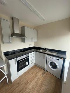 1 bedroom flat to rent, Basingstoke Road, Reading