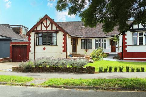 3 bedroom semi-detached bungalow for sale, Ladbrooke Drive, Potters Bar EN6