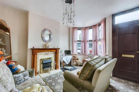 2 bedroom terraced house for sale, Trent Road, Beeston, Nottingham