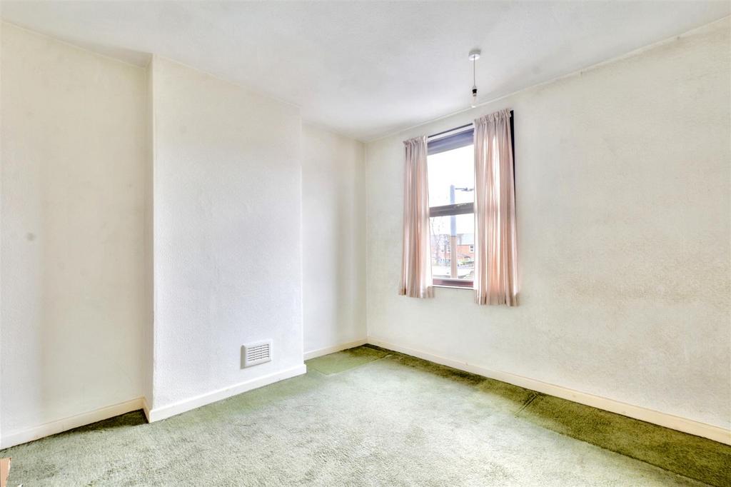 Bedroom 1.jpeg