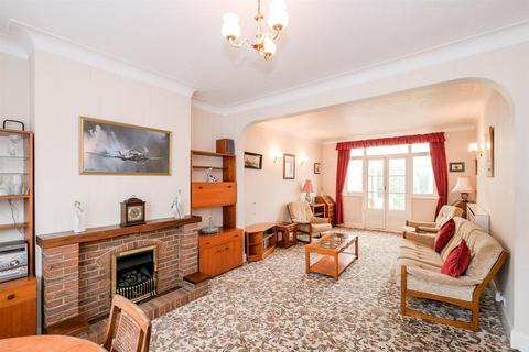 7 Reydon Avenue, London, E11 2JD