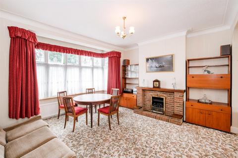 7 Reydon Avenue, London, E11 2JD