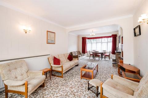 7 Reydon Avenue, London, E11 2JD