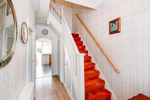 7 Reydon Avenue, London, E11 2JD