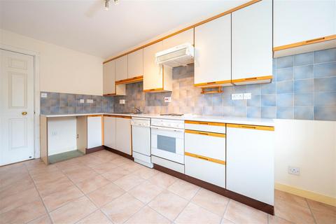 2 bedroom flat for sale, Highmill Court, Dundee