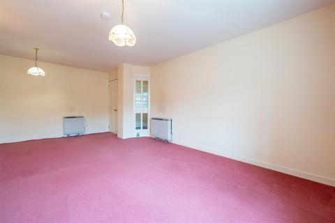 2 bedroom flat for sale, Highmill Court, Dundee