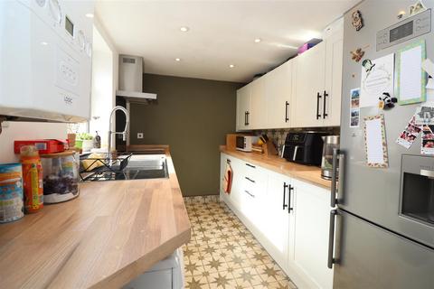 2 bedroom terraced house for sale, Harborough Road, Rushden NN10