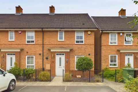 3 bedroom townhouse for sale, Breconshire Gardens, Nottingham NG6