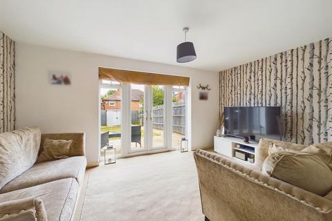 3 bedroom townhouse for sale, Breconshire Gardens, Nottingham NG6