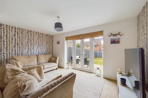 3 bedroom townhouse for sale, Breconshire Gardens, Nottingham NG6