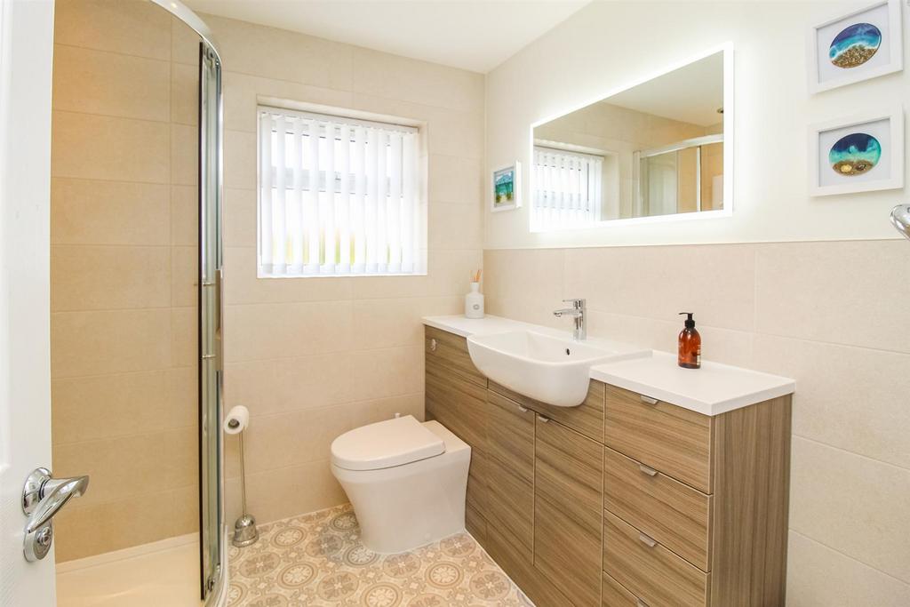 Shower room/w.c.