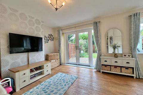 3 bedroom semi-detached house for sale, Grasscroft, Kingsthorpe, Northampton NN2