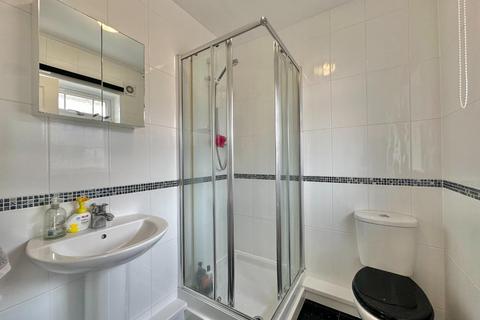 34 Grasscroft, Northampton, NN2 8QH