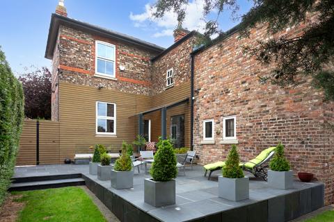 4 bedroom detached house for sale, Green Lane, Acomb, York, YO24