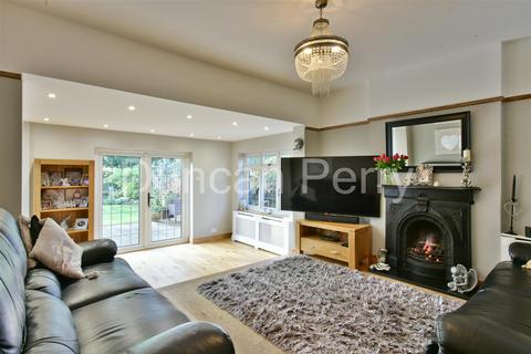 4 bedroom semi-detached bungalow for sale, Oakmere Lane, Potters Bar EN6