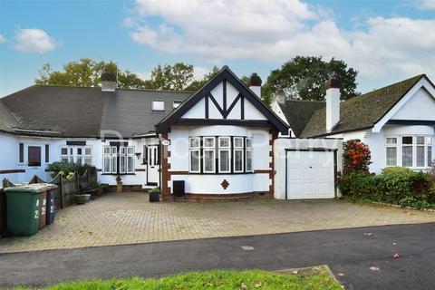 4 bedroom semi-detached bungalow for sale, Oakmere Lane, Potters Bar EN6