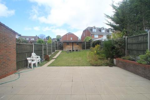 1 bedroom maisonette to rent, St. Johns Road, Hemel Hempstead