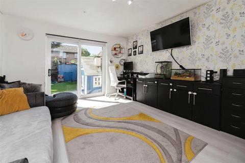 2 bedroom terraced house for sale, Arnold Place, Tilbury