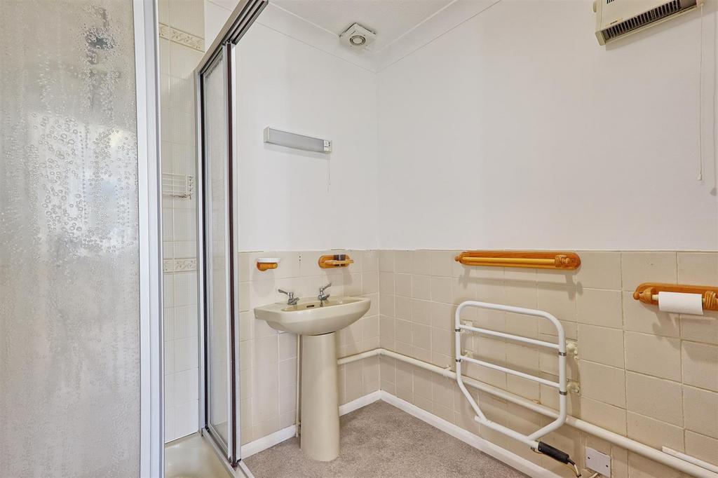 IMG 3881 2 3 easy HDR-interior3.jpg