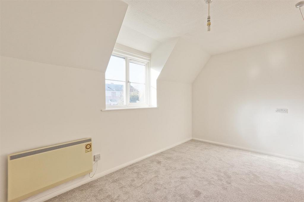 IMG 3917 8 9 easy HDR-interior3.jpg