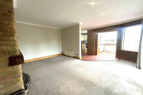 111 Knights Croft, New Ash Green, Longfield, DA3 8HY