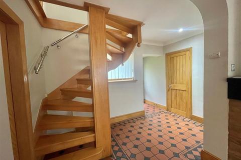 111 Knights Croft, New Ash Green, Longfield, DA3 8HY