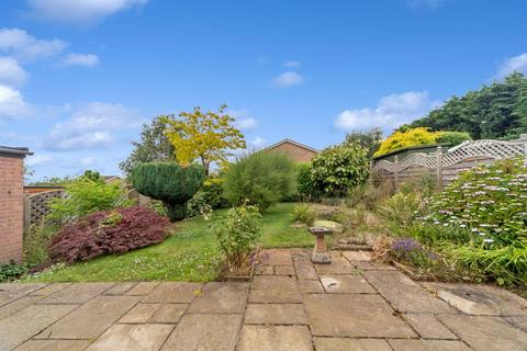 2 bedroom bungalow for sale, 27 Jubilee Close, Ledbury, Herefordshire, HR8