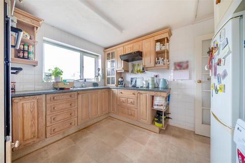 2 bedroom semi-detached bungalow for sale, Bromstone Road, Broadstairs