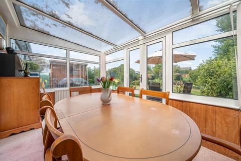 48 Bromstone Road, Broadstairs, CT10 2HT