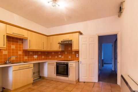 2 bedroom flat for sale, Marks Court, Southend-on-Sea SS1