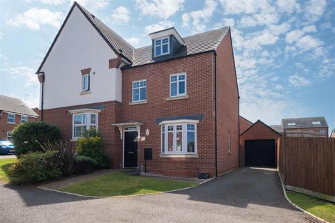 3 bedroom semi-detached house for sale, Badger Crescent, Whitchurch