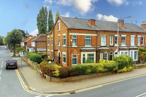 4 bedroom terraced house to rent, High Road, Beeston, Nottingham, NG9 4AG